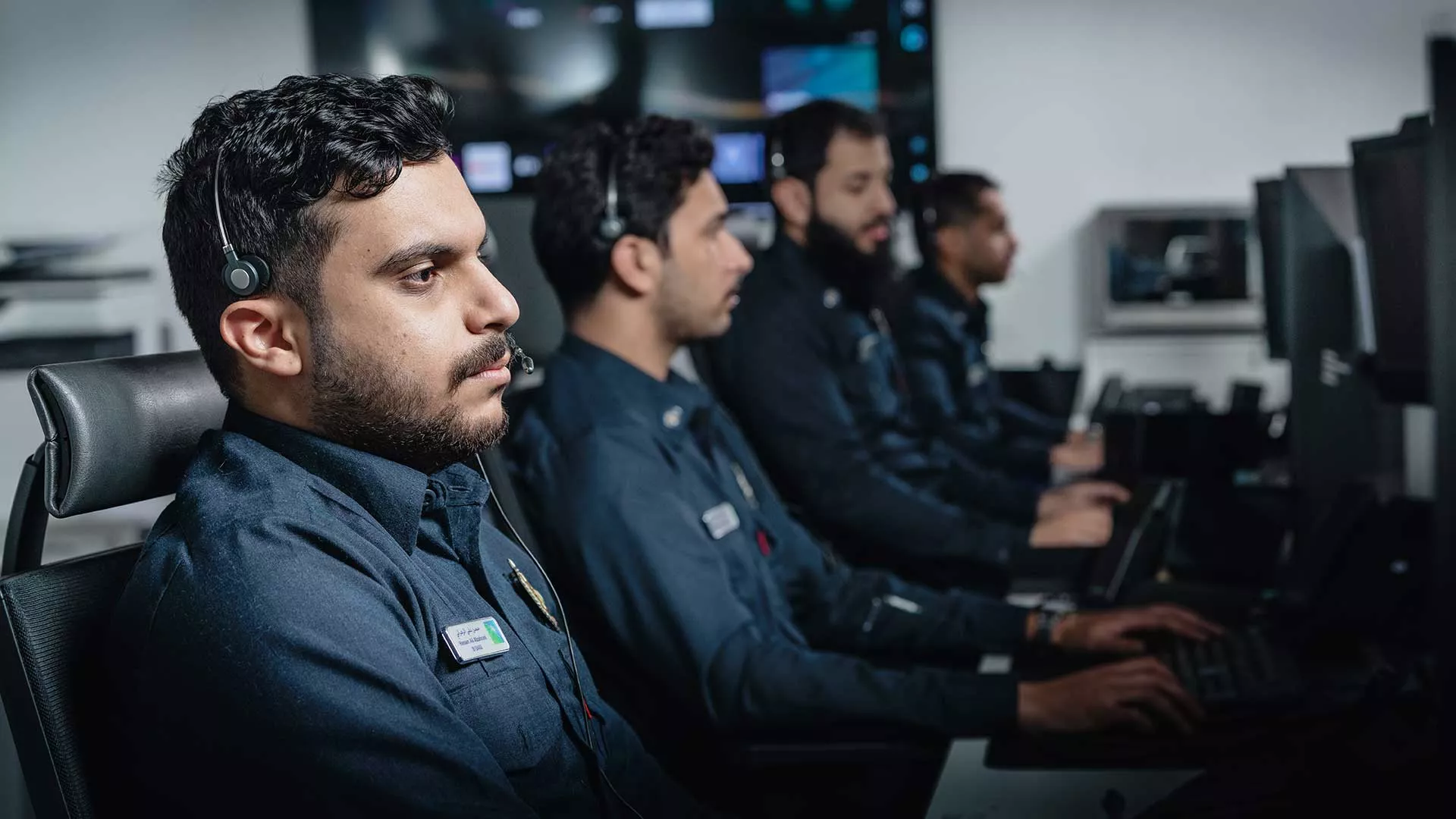 A team of Fire Operators in the Fire Emergency Support Center
