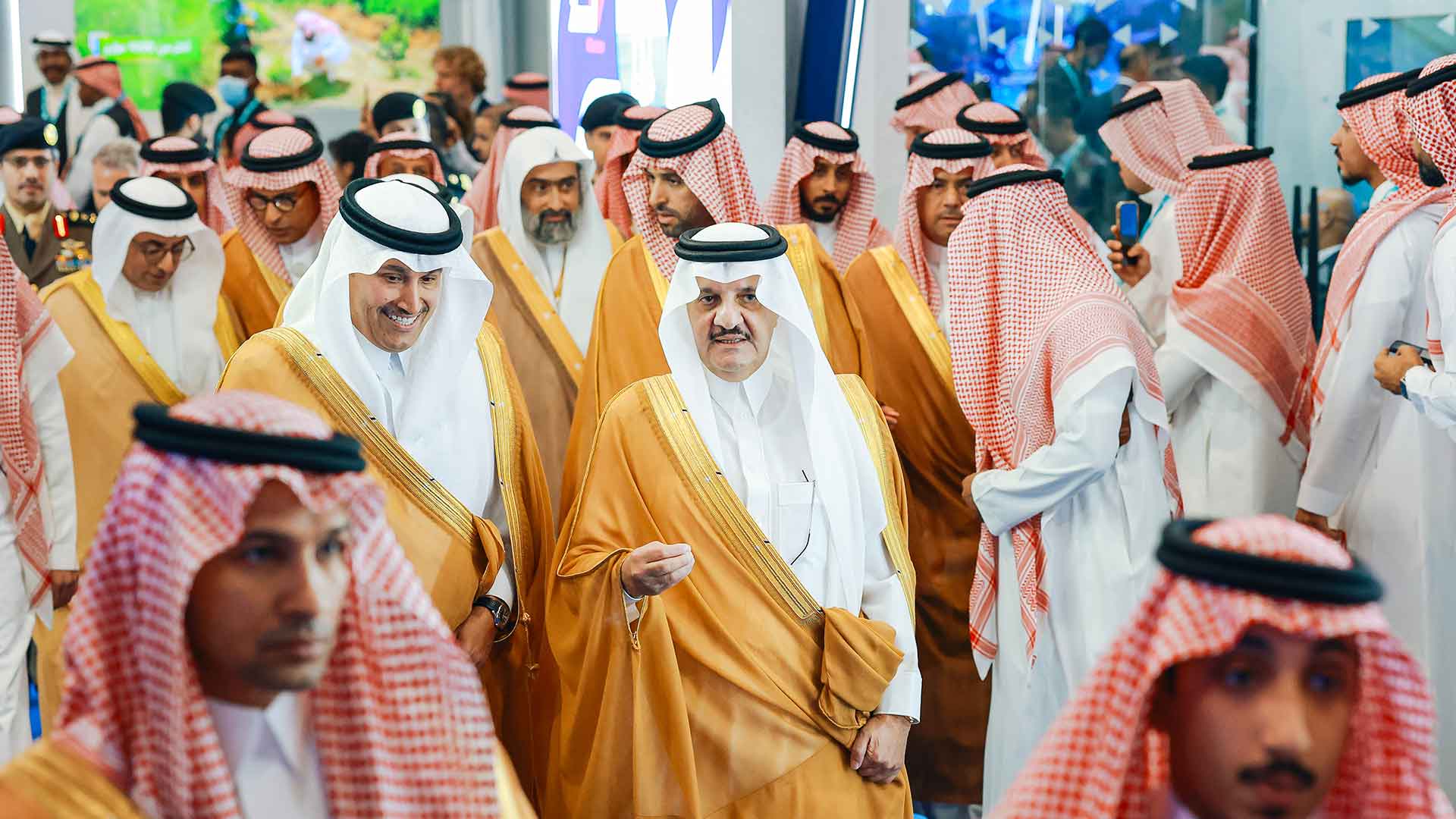 استشراف مستقبل قطاعيْ النقل البحري واللوجستيات