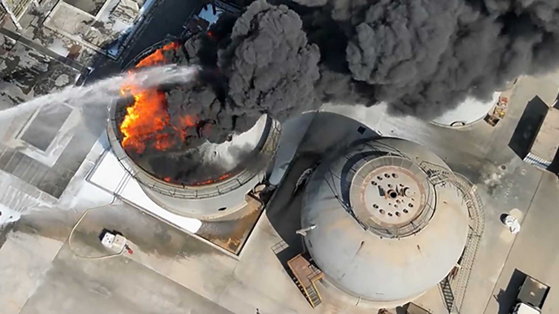 LASTFIRE foam demonstration