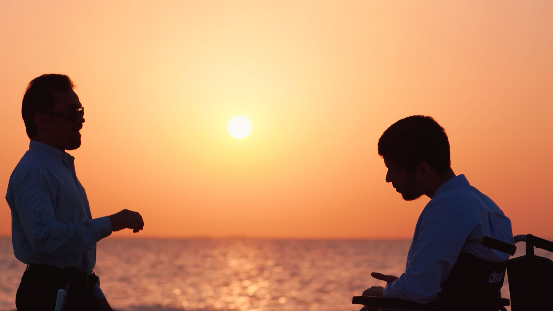 فيديو: تمكين موظفينا في بيئة العمل