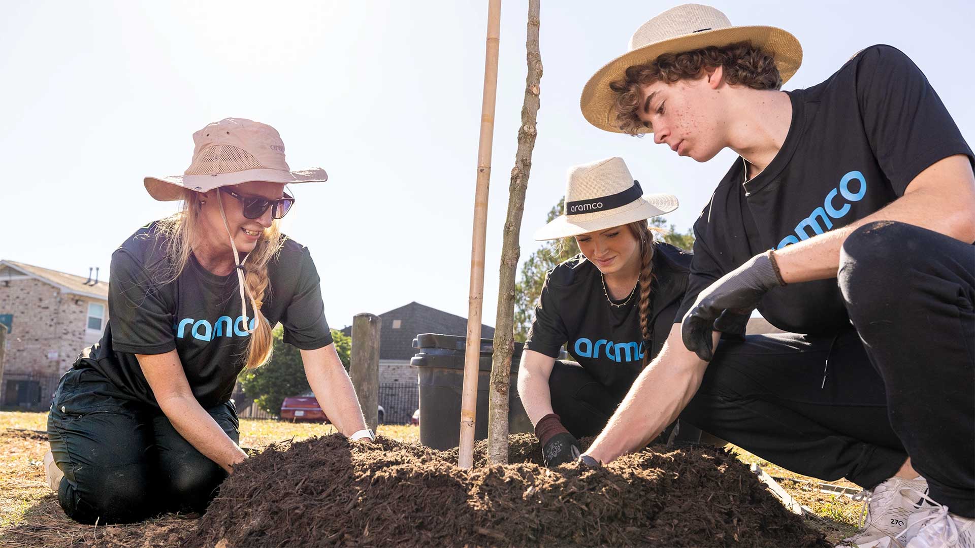 Aramco, Motiva support Houston community through volunteering to plant trees
