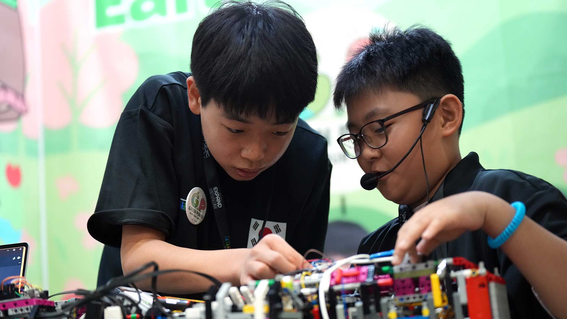 Aramco Citizenship Program honors young innovators at World Robot Olympiad International Final