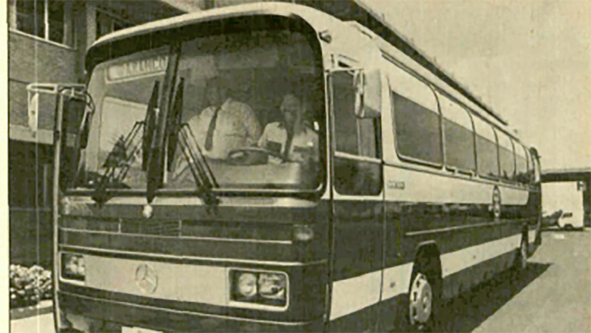 This Day in History (1983): New coaches join Aramco's passenger transportation fleet