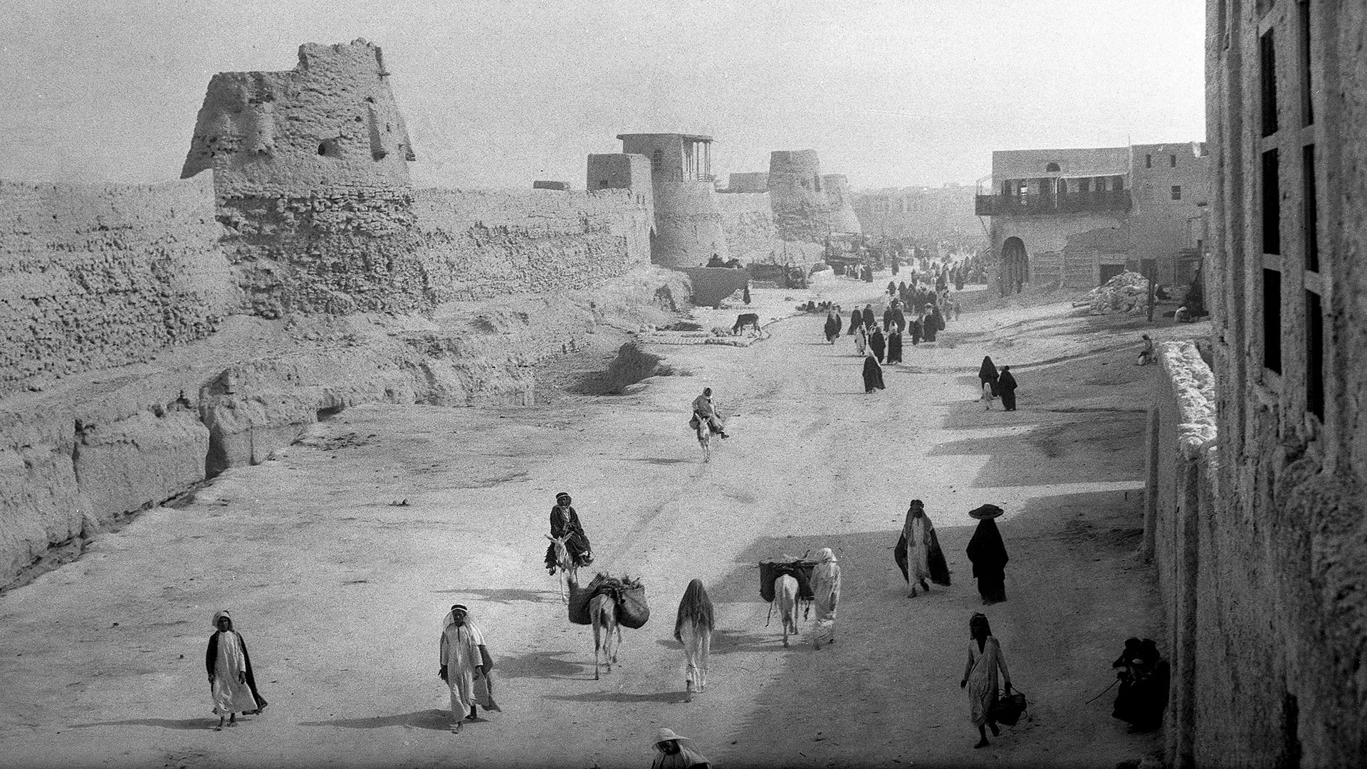 Annual historical episodes – 1933